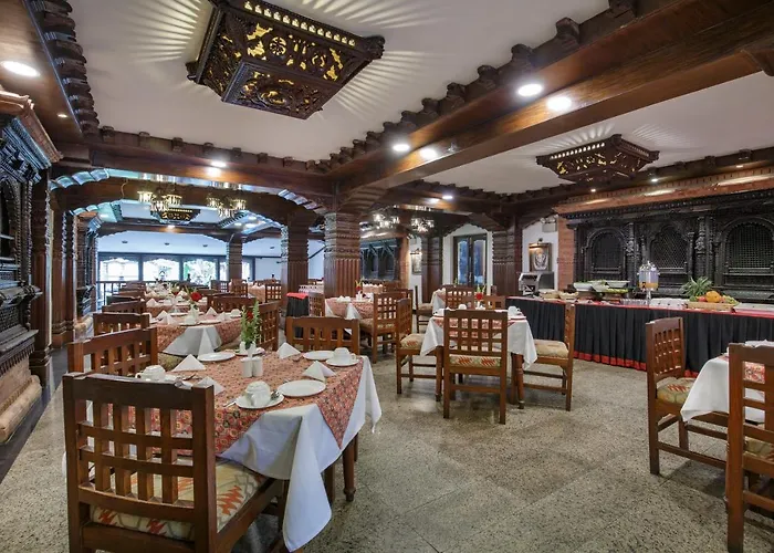 Hotel Manaslu 4*