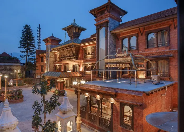 Hotel Manaslu 4*