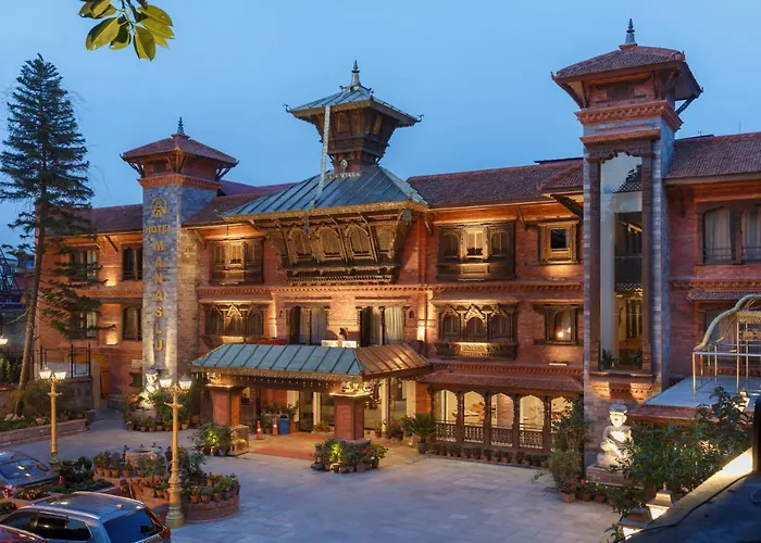 Manaslu Hotel 4*